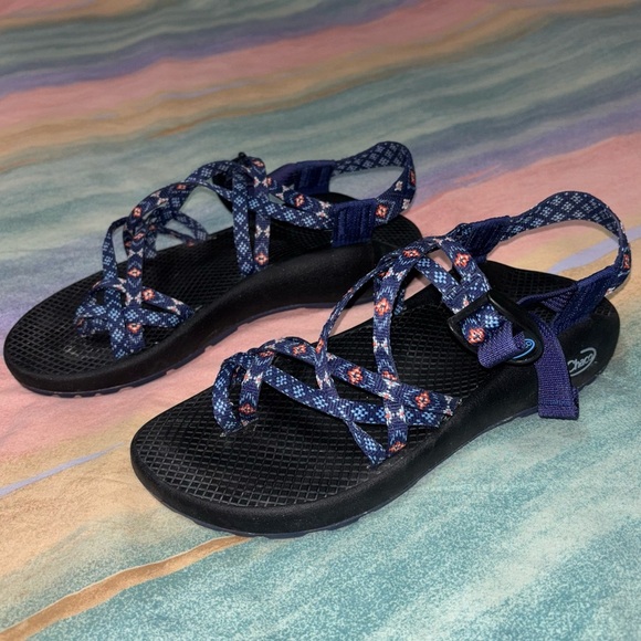 Chaco ZX2 Classic Blue Aztec Toe Loop Sandals Women Size 9 - Picture 1 of 7